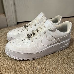 Nike Air Force one sage low size 8